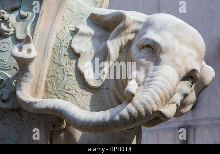 Berninis "Little Elephant" in Piazza della Minerva Rome, Lazio, Italien, Europa Stockfoto