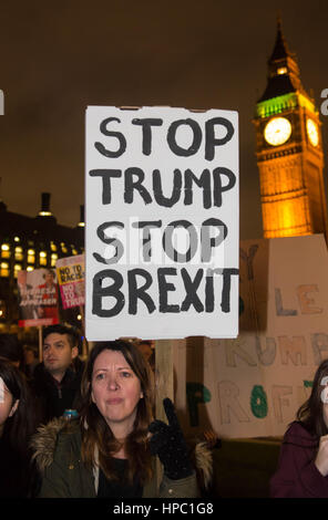 London UK. 20. Februar 2017. Demonstranten versammeln sich in Parliament Square zusammen mit einer Debatte über die Aussichten einer Donald Trump Staatsbesuch in Großbritannien noch in diesem Jahr. Bildnachweis: Michael Tubi/Alamy Live-Nachrichten Stockfoto