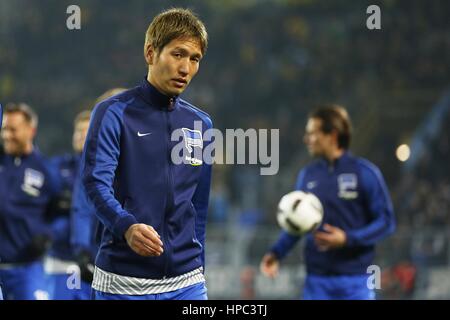 Dortmund, Deutschland. 8. Februar 2017. Genki Haraguchi (Hertha) Fußball: Deutsch "DFB Pokal" 3. Runde Match zwischen Borussia Dortmund 1-1 Hertha BSC im Signal Iduna Park in Dortmund, Deutschland. Bildnachweis: Mutsu Kawamori/AFLO/Alamy Live-Nachrichten Stockfoto