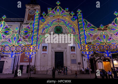 Italien, Apulien, Spinazzola, traditionelle "Luminarie" Festival in der Stadtmitte Stockfoto