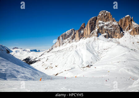 Ansicht eines Skigebietes Resort in Italien Stockfoto