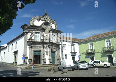 Interessante Kirche in Ribeira Grande, malerischen Stadt auf Sao Miguel, Azoren Archipel, Portugal. Stockfoto