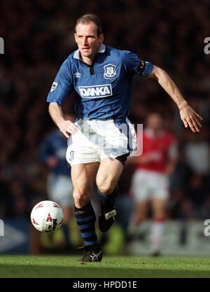 DAVE WATSON FC EVERTON 3. März 1997 Stockfoto