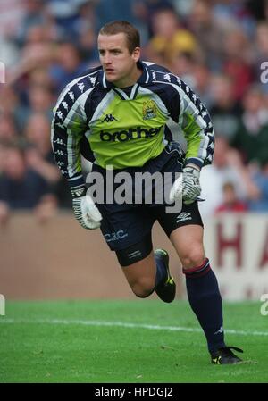 MARTYN HALBBD MANCHESTER CITY FC 4. August 1997 Stockfoto