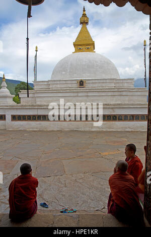 Sangchen Dorji Lhundrop Koeling Buddhistisches College für Nonnen im Mo Chhu Tal, Bhutan Stockfoto