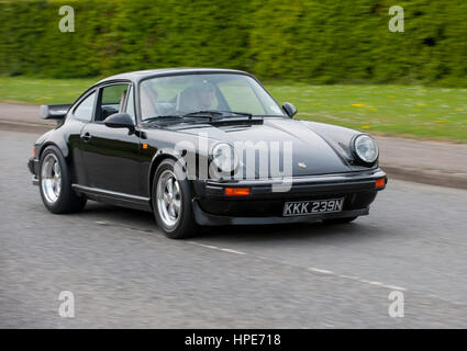 1995 964 Form Porsche 911 Whale tail mit Retro-styling Stockfoto