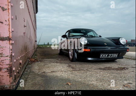 1995 964 Form Porsche 911 Whale tail mit Retro-styling Stockfoto