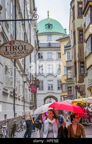 Hofgasse Straße, Innsbruck, Österreich Stockfoto