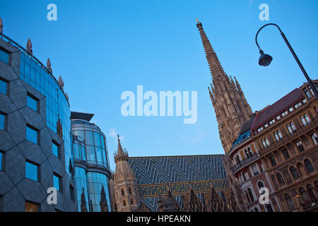 Haas Haus eine St. Stephan Dom, Wien, Österreich, Europa Stockfoto