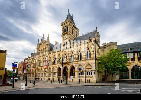 Neo-gotischen Baustil von Northampton Guildhall Gebäude befindet sich im Zentrum der Stadt Northampton, England. Stockfoto