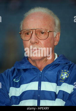 MARIO ZAGALLO brasilianischer FUßBALLTRAINER 22. Dezember 1997 Stockfoto