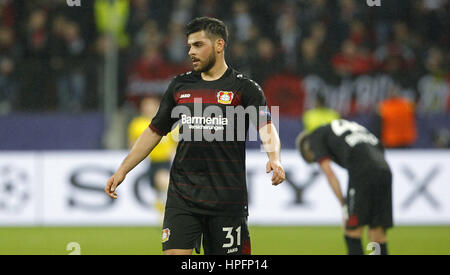 Leverkusen, Deutschland. 21. Februar 2017. Kevin Volland (Bayer 04 Leverkusen) zeigt seine Enttäuschung in der Champions-League-Spiel zwischen Bayer 04 Leverkusen und Atletico Madrid, Bayarena in Leverkusen am 21. Februar 2017. | Verwendung Weltweit Credit: Dpa/Alamy Live-Nachrichten Stockfoto