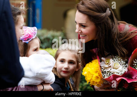 Nebel, Action für Kids, Pontypool, Torfaen, Süd-Wales, UK. 22. Februar 2017. Die Herzogin von Cambridge besucht heute zum ersten Mal seit er Patron im Dezember letzten Jahres. Bildnachweis: Andrew Bartlett/Alamy Live-Nachrichten Stockfoto