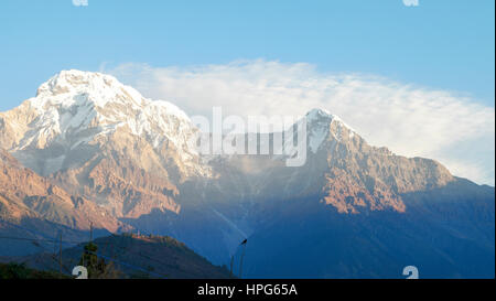 Annapurna Bergkette von Ghandruk Dorf in Kaski, Nepal. Stockfoto