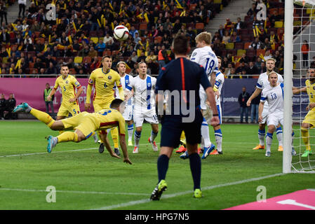 7. Februar 2015: Claudiu Keseru #13 Rumänien Nationalmannschaft in Aktion während der UEFA Euro 2016 Qualifikationsrunde - Gruppe F Spiel zwischen Rumänien Fußball Team (ROU) Vs Finnland nationale Fußballmannschaft (FIN) auf Arena-Nationalstadion in Bukarest, Rumänien ROU.   Foto: Cronos/Catalin Soare Stockfoto