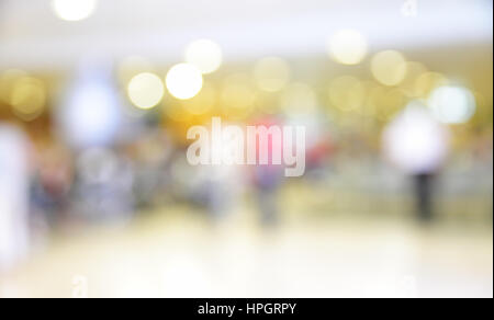 Leuchten-Shop im Flughafen außerhalb des Fokus - defokussierten Hintergrund Stockfoto