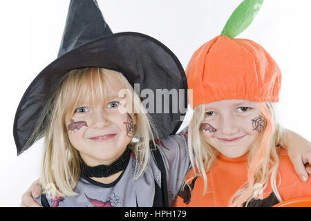 Model Release, Kinder Im Halloweenkostuem - Kinder Halloween-Kostüm Stockfoto