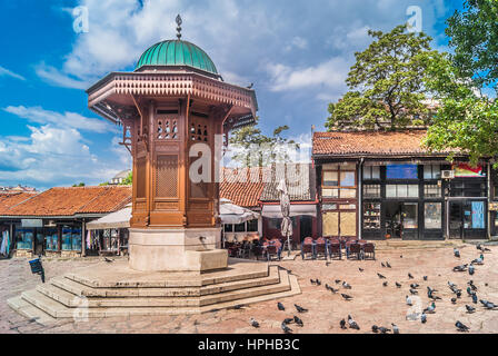 Malerische Aussicht am Sebilj Wahrzeichen in Stadt Zentrum von Sarajevo, Hauptstädte Europas. Stockfoto