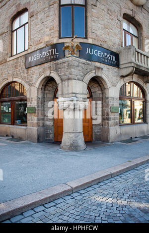 Fassade des The Art Nouveau Centre oder Jugendstilsenteret, Alesund, mehr Og Romsdal, Norwegen Stockfoto