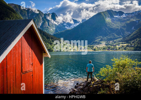 Sognefjorden, in der Nähe von Dragsvik Sogn Og Fjordane, Norwegen Stockfoto