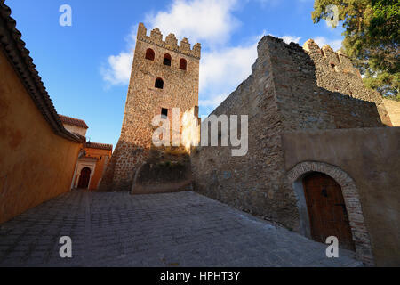 Blaue Altstadt (Medina) von Stadt Chefchaouen in Marokko, Afrika, Turm von der Kasbah Stockfoto