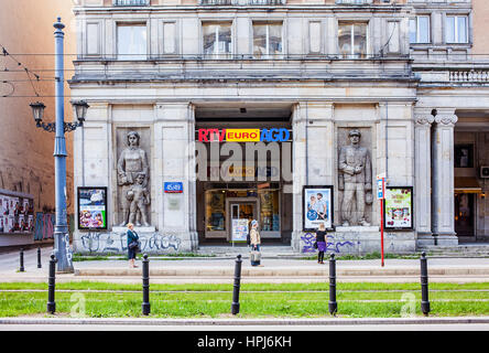 Tram-Station, in der Ul.Marszalkowska Street, kommunistische Architektur und Urbanismus, Warschau, Polen Stockfoto