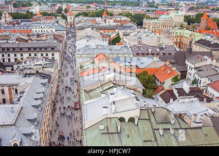 Florianska Straße mit Florians Tor, Altstadt, Krakau, Krakau, Stockfoto