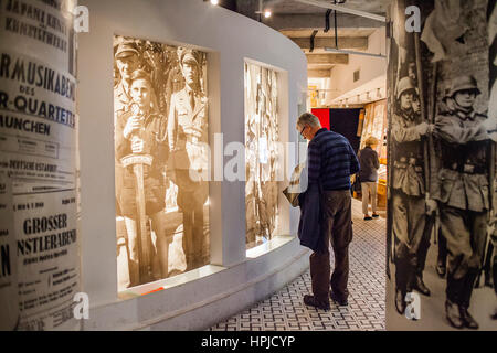 Alte Fabrik Oskar Schindlers Museum. Ausstellung nach Krakau unter der Nazi-Besatzung während des zweiten Weltkrieges, Krakau, Polen Stockfoto