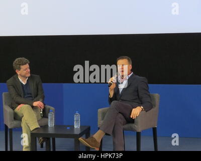 Dublin, Irland. 22. Februar 2017. Regisseur und Drehbuchautor Alan Gilsenan (rechts) nach seinem Film ", wenn" über eine Familie und ihre Tochter bei der Dublin International Filmfestival 2017 Credit: Reinhard Doberstein/Alamy Live News Stockfoto