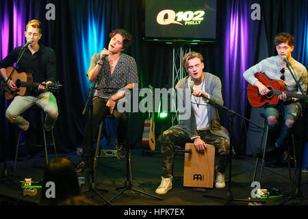 Bala Cynwyd, PA, USA. 22. Februar 2017. Die Vamps besuchen Q102 Leistung Theater in Bala Cynwyd, Pennsylvania am 22. Februar 2017 Credit: Star Shooter/Medien Punch/Alamy Live News Stockfoto