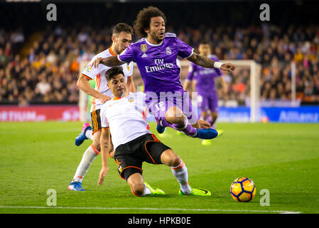 Valencia, Spanien. 22. Februar 2017. Marcelo spielt bei der La Liga-Spiel zwischen Valencia CF und Real Madrid im Mestalla am 22. Februar 2017 in Valencia, Spanien. Bildnachweis: Christian Bertrand/Alamy Live-Nachrichten Stockfoto