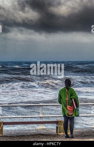 Aberystwyth, Wales, UK. 23. Februar 2017. Großbritannien Wetter. Doris Sturm trifft Aberystwyth West Wales Credit: Andrew Chittock/Alamy Live-Nachrichten Stockfoto