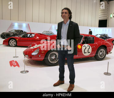 London, UK. 23. Februar 2017. Dario Franchitti britische Rennfahrer. Er ist ein vier Mal Indy Car Series Champion 2007, 2209,20011, dreimaliger Gewinner des Indianapolis 500, 2007, 2010, 2012 als auch als Sieger der 24 Stunden von Daytona im Jahr 2008 die 24 Stunden von Daytona (2008) Eröffnung der Ferrari Tribute-Kollektion bei London Classic Car Show Credit: Paul Quezada-Neiman/Alamy Live News Stockfoto