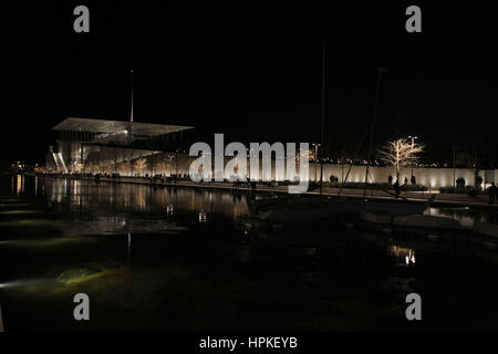 Athen, Griechenland. 23. Februar 2017. Die neue Stavros Niarchos Foundation kulturellen Zentrum (SNFCC) in Athen. Das Zentrum kostet rund 600 Millionen Euro und wurde vom italienischen Architekten Renzo.Piano entworfen. Bildnachweis: Aristidis Vafeiadakis/ZUMA Draht/Alamy Live-Nachrichten Stockfoto