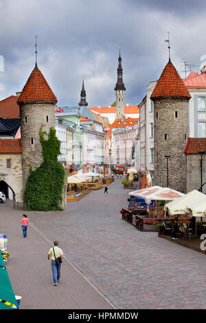 Viru Varav Tor, Viru Straße, Altstadt, Tallinn, Estland Stockfoto