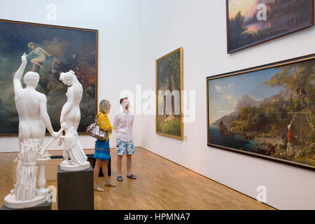 Kumu Art Museum, Schatzkammer Ausstellung im Kadrioru Park, Tallinn, Estland Stockfoto