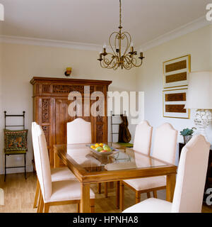 Ein klassischer Stil Esszimmer. Stockfoto