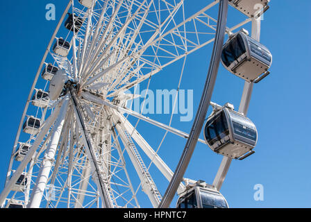 Das Rad der Excellence/das Riesenrad des Spaß und Victoria &amp; Albert Waterfront, Cape Town, Südafrika Stockfoto
