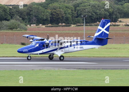 G-HIAL, eine de Havilland DHC-6-400 Twin Otter in Kanada (Viking Air) von Loganair im Auftrag der schottischen Regierung am Flughafen Prestwick betrieben. Stockfoto