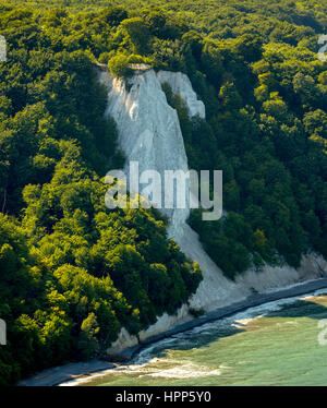 Kreide-Küste mit Blick auf Victoria und Königsstuhl Sassnitz, Nationalpark Jasmund, Rügen, Ostseeküste Stockfoto