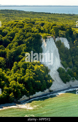 Kreide-Küste mit Blick auf Victoria und Königsstuhl Sassnitz, Nationalpark Jasmund, Rügen, Ostseeküste Stockfoto