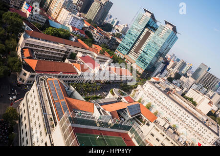 Blick von der Dachterrasse aus der Liberty Hotel über der Skyline von Ho Chi Minh City, Vietnam Stockfoto