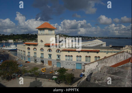 Das alte Zollhaus, Plaza De San Francisco, Havanna, Kuba Stockfoto