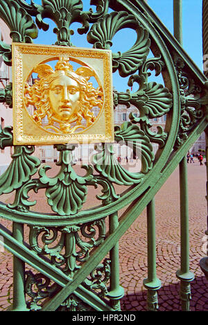 Detail des Zauns im königlichen Palast Palazzo Reale, Turin, Piemont, Italien Stockfoto