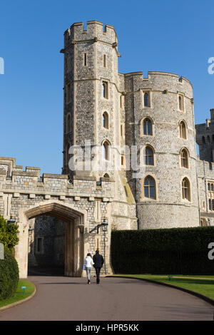 König Edward III / 3 3 / rd / Lll / III / Turm in Windsor Castle in Berkshire. VEREINIGTES KÖNIGREICH. Der Turm gehört zu vielen Wehrtürmen im Inneren der Burg. Stockfoto