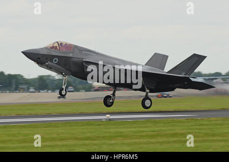 RAF's erster Lockheed Martin F-35B Lightning II JSF Joint Strike Fighter. Gesehen auf der Royal International Air Tattoo Fairford, Flugshow Stockfoto