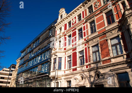 Europa, Deutschland, Nordrhein-Westfalen, Köln, Häuser an der Adolf-Fischer-Straße/Hansaplatz. Stockfoto