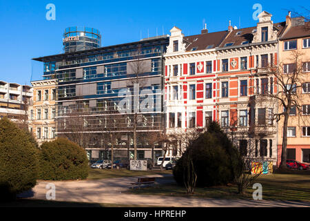 Europa, Deutschland, Nordrhein-Westfalen, Köln, Häuser an der Adolf-Fischer-Straße/Hansaplatz. Stockfoto