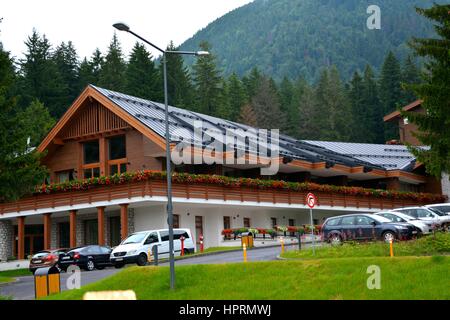 Restaurant und Hotel in Poiana Brasov. Brasov ist eine Stadt in Siebenbürgen, Rumänien, in der Mitte des Landes. 300.000 Einwohner. Stockfoto