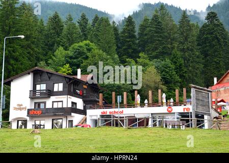 Restaurant und Hotel in Poiana Brasov. Brasov ist eine Stadt in Siebenbürgen, Rumänien, in der Mitte des Landes. 300.000 Einwohner. Stockfoto